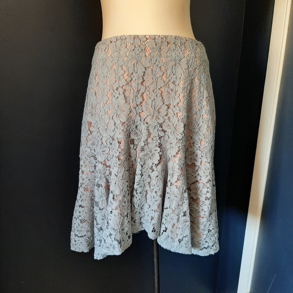 Carolina Belle Dresses & Skirts - Carolina belle lace skirt size 12